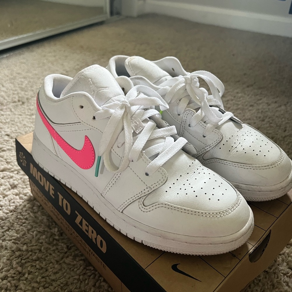 Nike air Jordan 1’s
